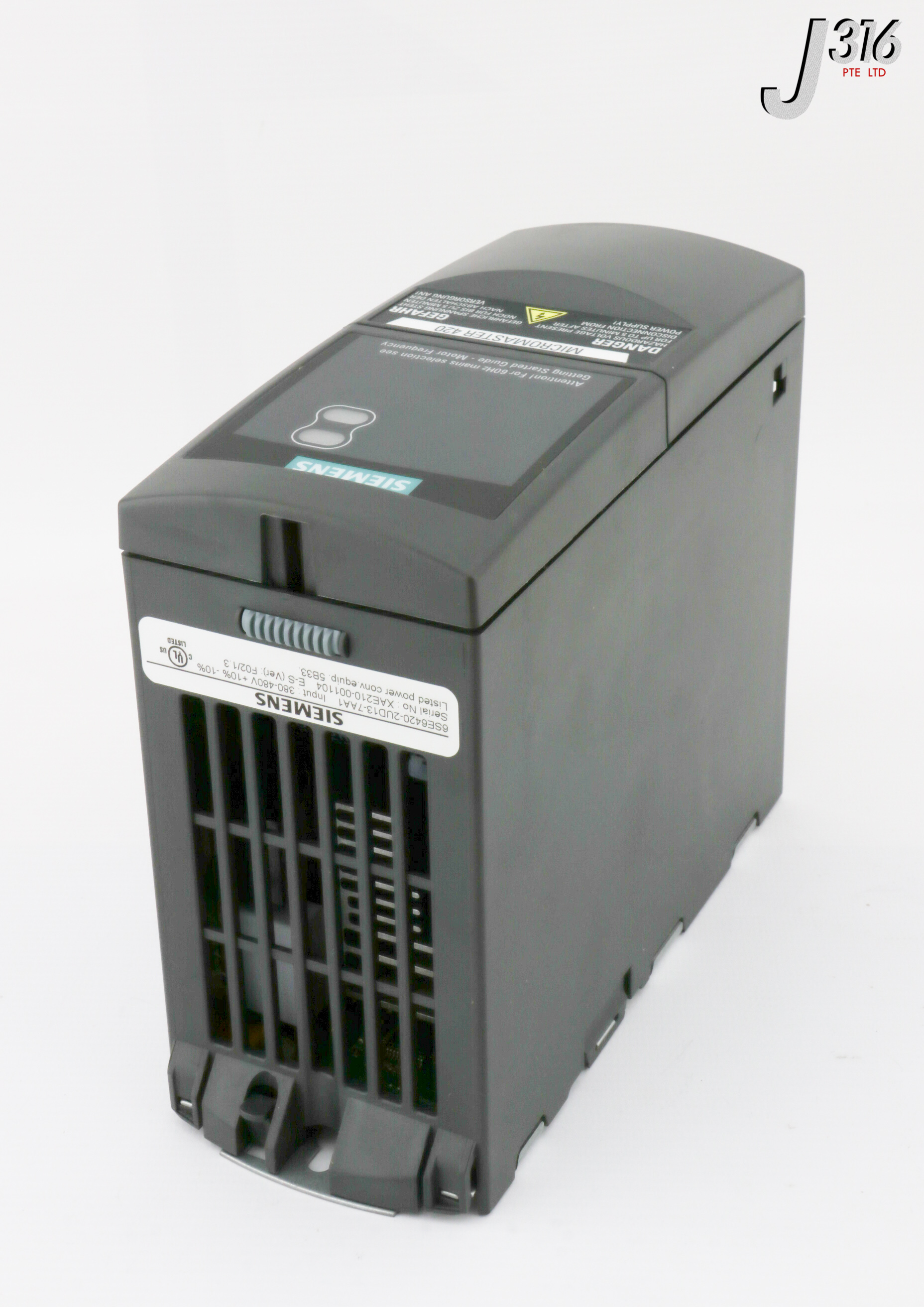 31098 SIEMENS MICROMASTER 420 INVERTER DRIVE (NEW) 6SE6420-2UD13-7AA1